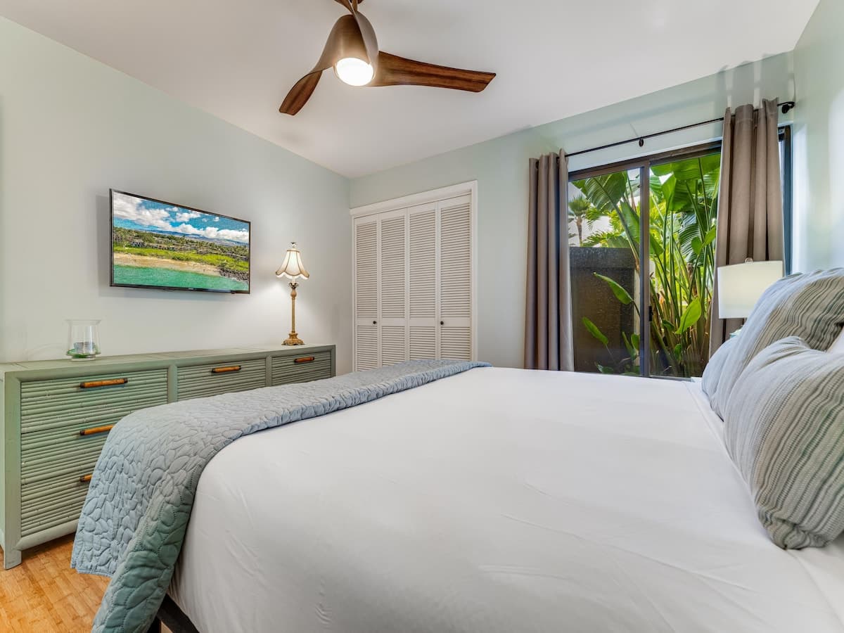 Condo in Wailea · ★4.8 · 3 bedrooms · 5 beds · 2 baths - Photo 5
