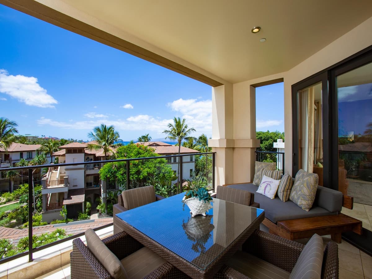 Condo in Kihei · ★5.0 · 2 bedrooms · 4 beds · 2 baths - Photo 1