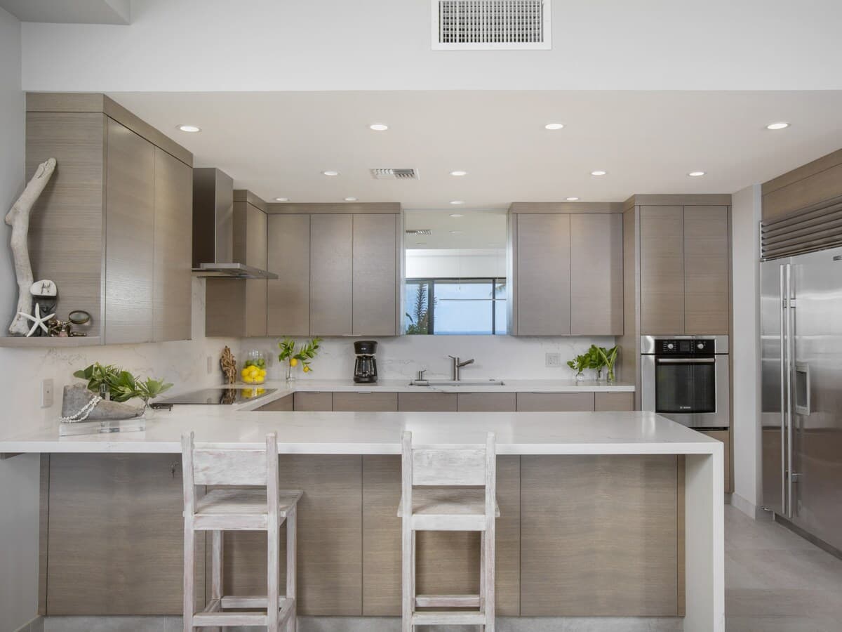 Condo in Kihei · ★4.67 · 2 bedrooms · 3 beds · 2 baths - Photo 2