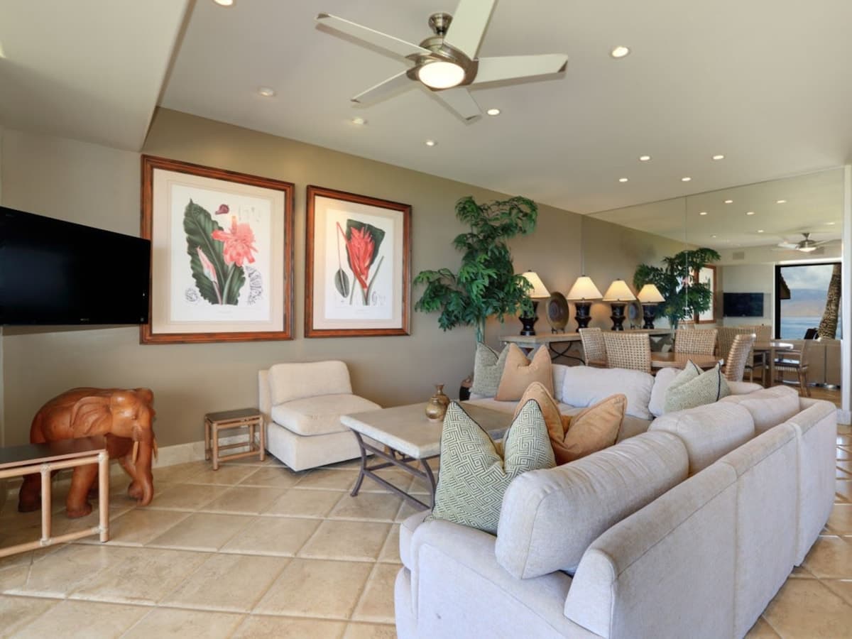 Condo in Kihei · ★5.0 · 2 bedrooms · 3 beds · 2 baths - Photo 2
