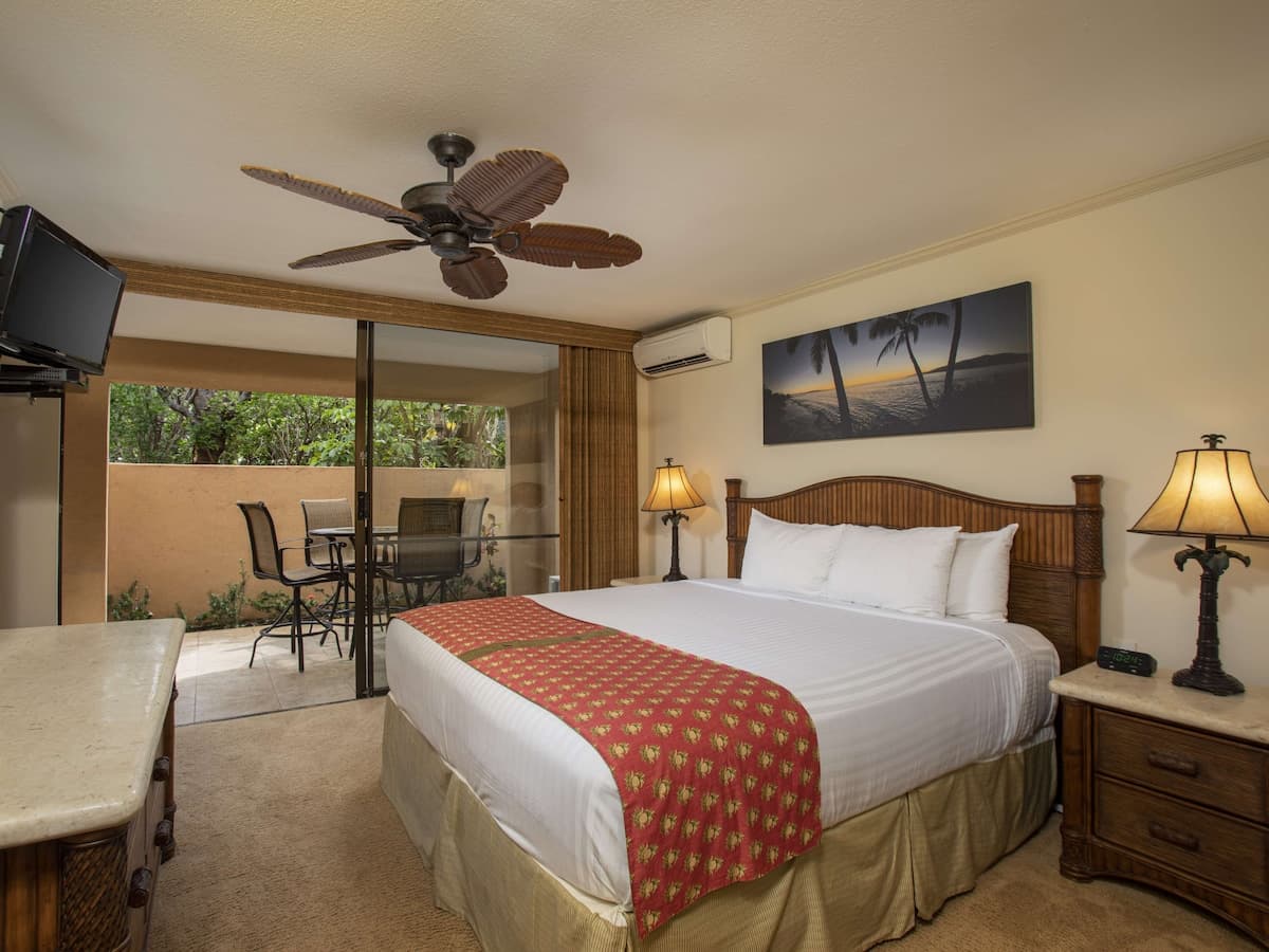 Condo in Kihei · ★4.8 · 2 bedrooms · 4 beds · 2 private baths - Photo 5
