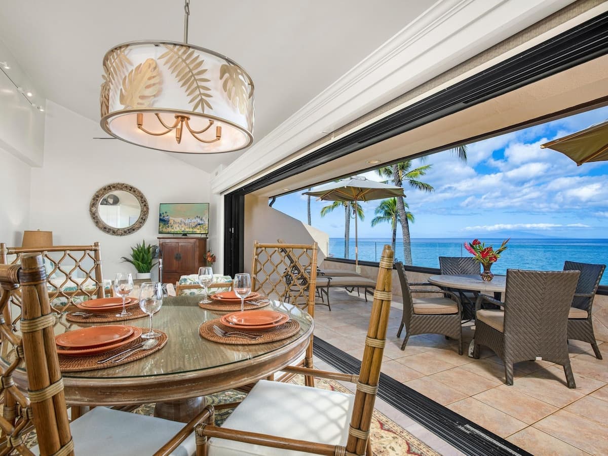 Condo in Kihei · ★5.0 · 2 bedrooms · 2 beds · 2 baths - Photo 1