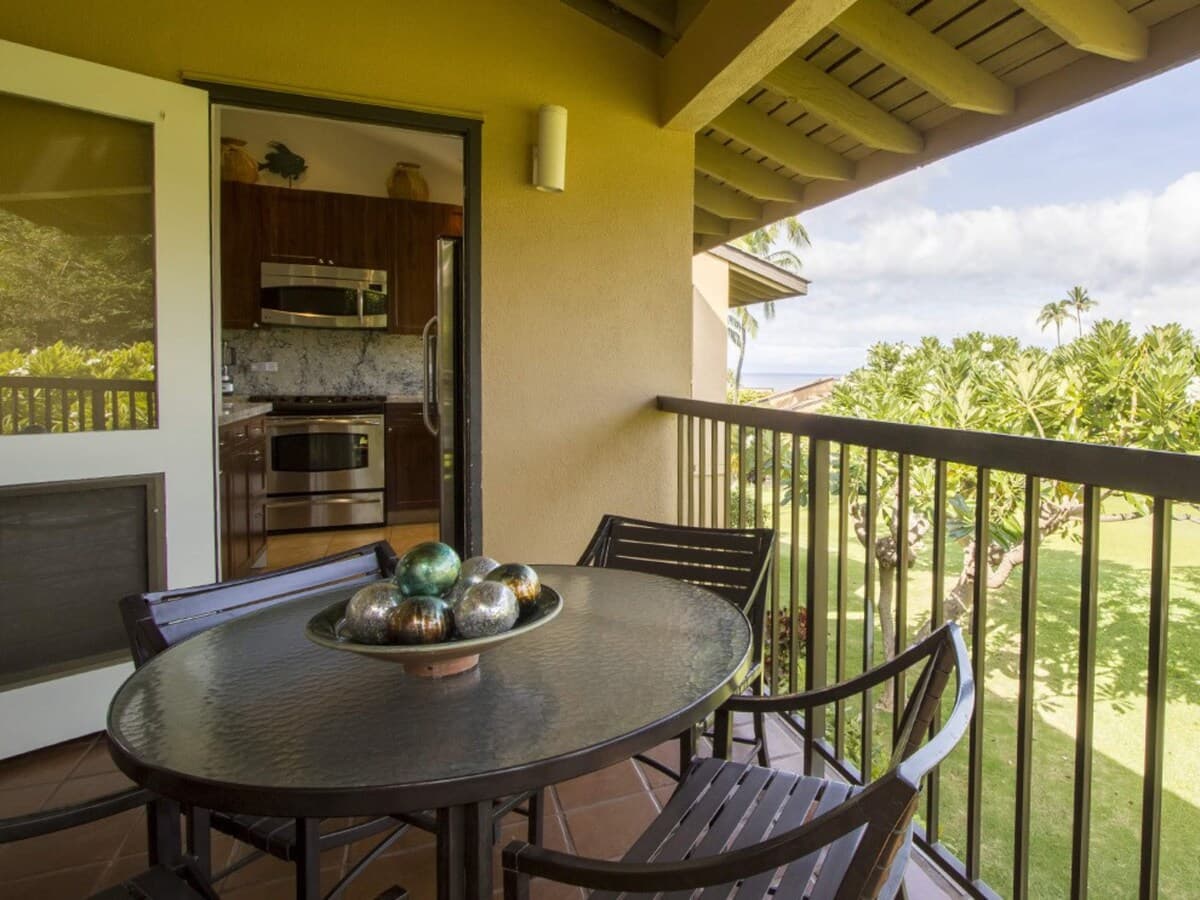 Spacious Condo on Local-Favorite Beach - Photo 2