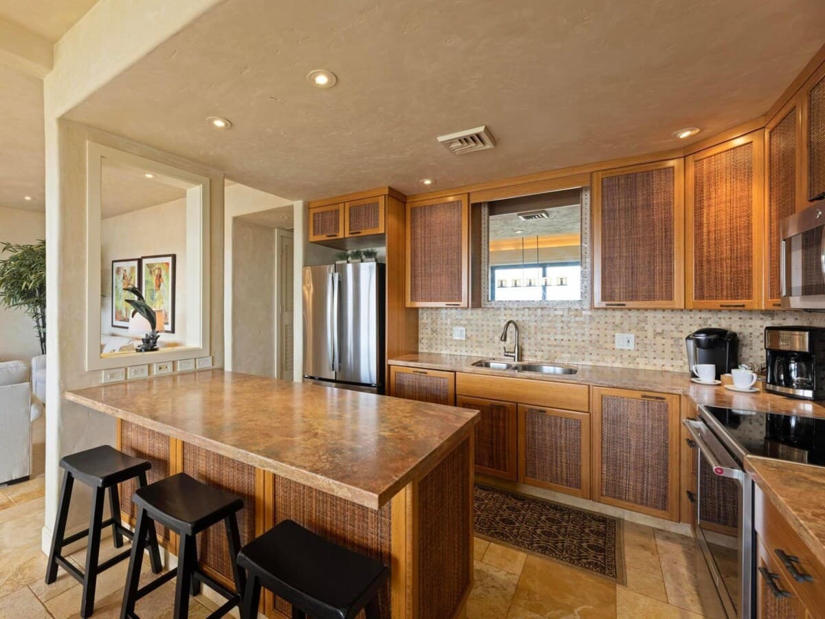 Condo in Kihei · ★5.0 · 2 bedrooms · 4 beds · 2 baths - Photo 3
