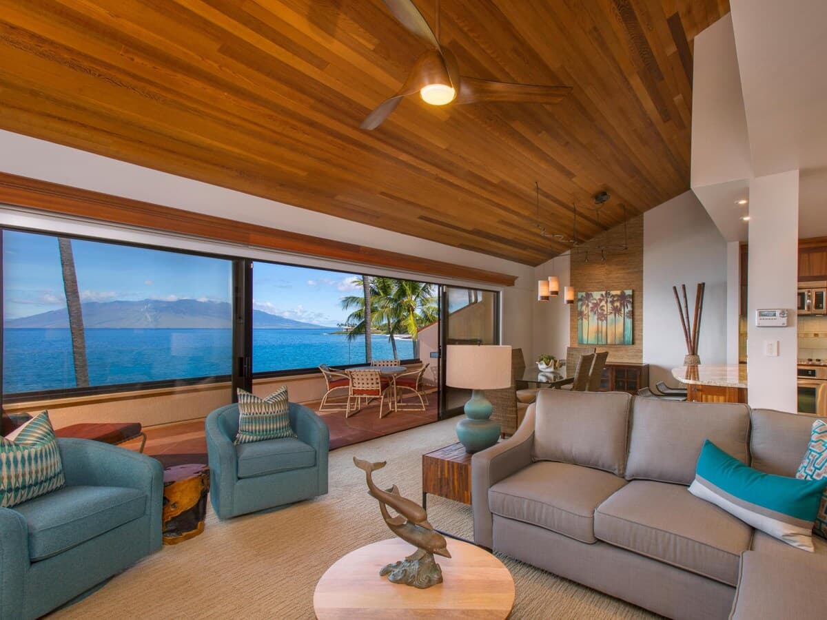 Condo in Kihei · ★4.67 · 2 bedrooms · 4 beds · 2 baths - Photo 3