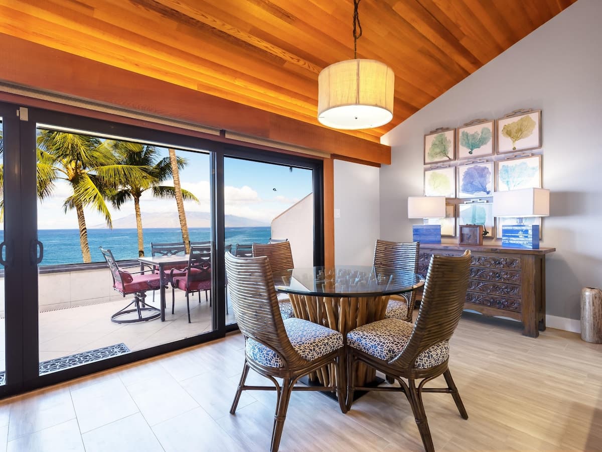 Condo in Kihei · ★5.0 · 2 bedrooms · 4 beds · 2 baths - Photo 1