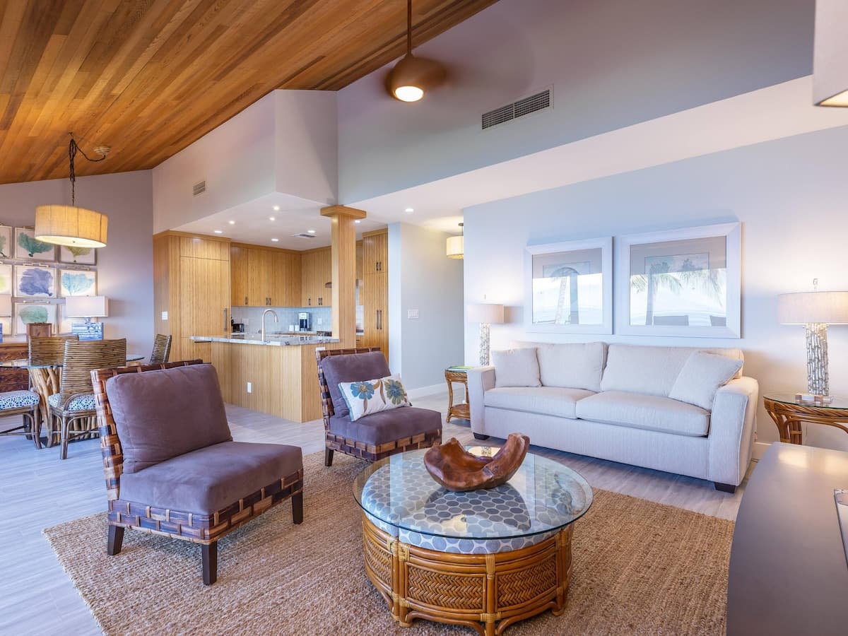 Condo in Kihei · ★5.0 · 2 bedrooms · 4 beds · 2 baths - Photo 3