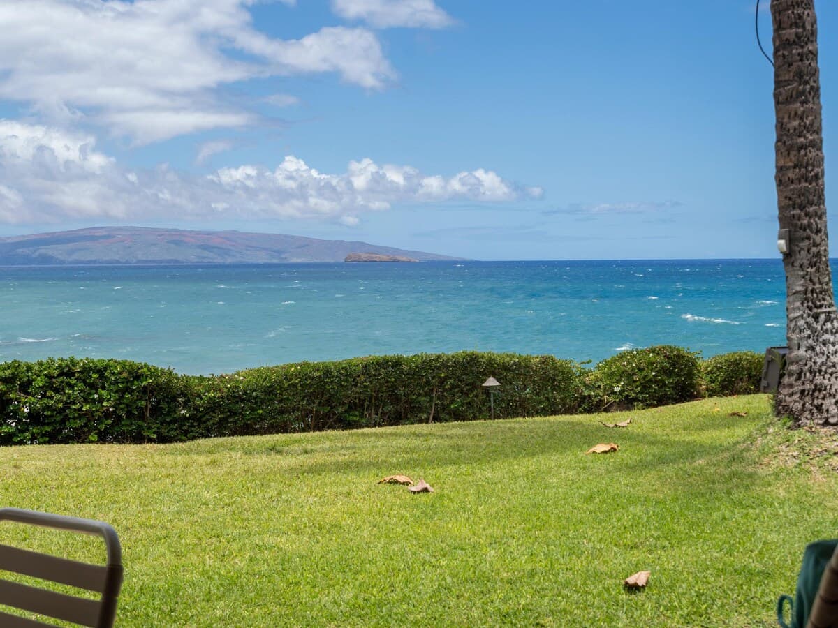 Condo in Kihei · ★5.0 · 2 bedrooms · 4 beds · 2 baths - Photo 4