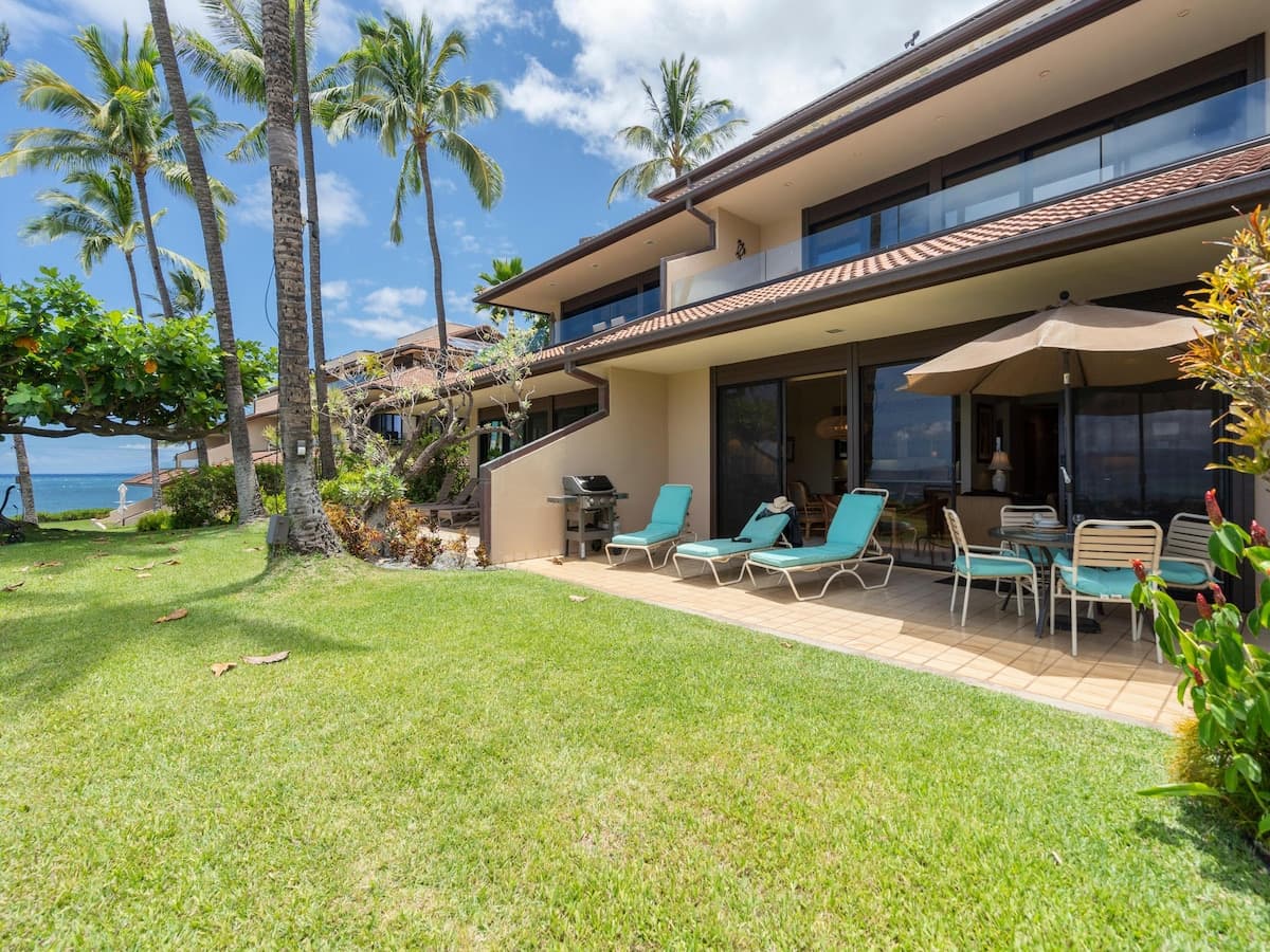 Condo in Kihei · ★5.0 · 2 bedrooms · 4 beds · 2 baths - Photo 3