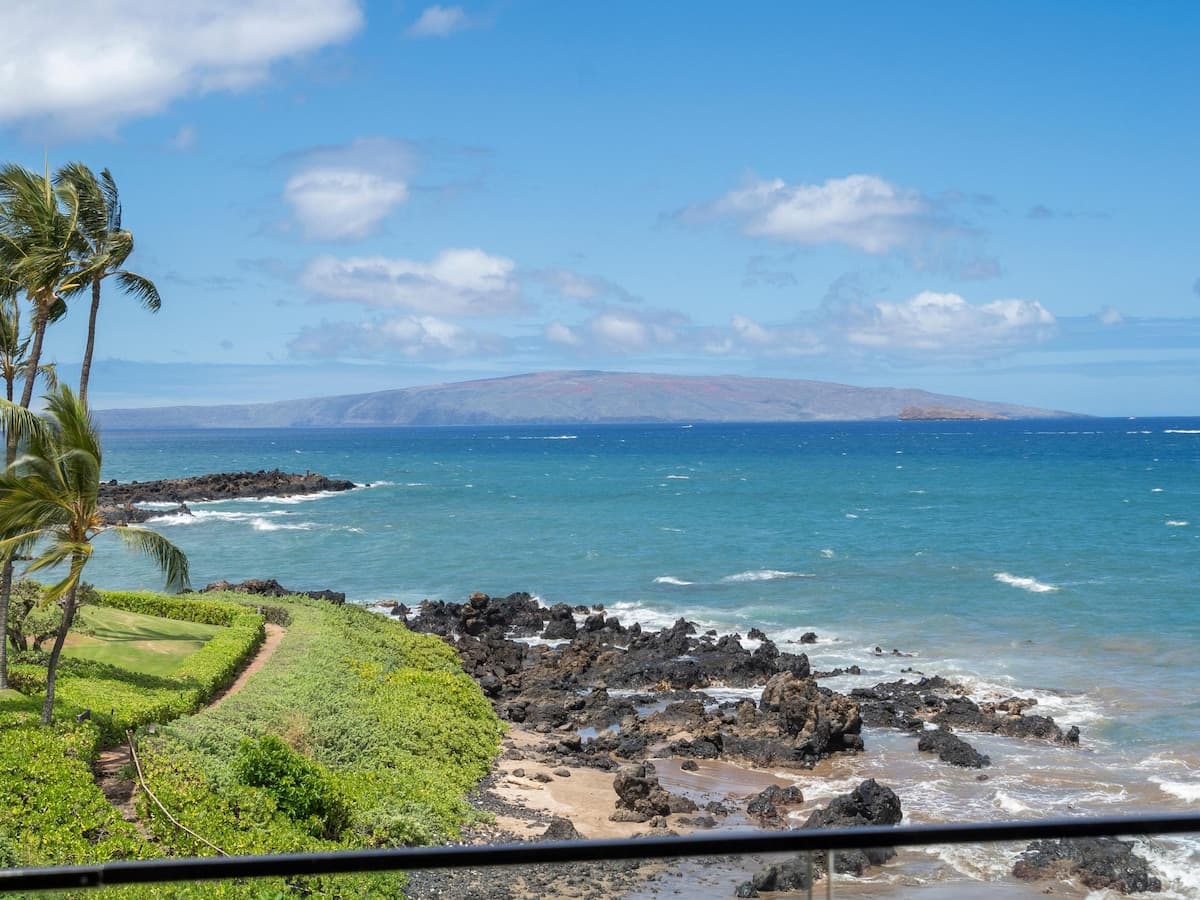 Condo in Kihei · ★5.0 · 2 bedrooms · 4 beds · 2 baths - Photo 1