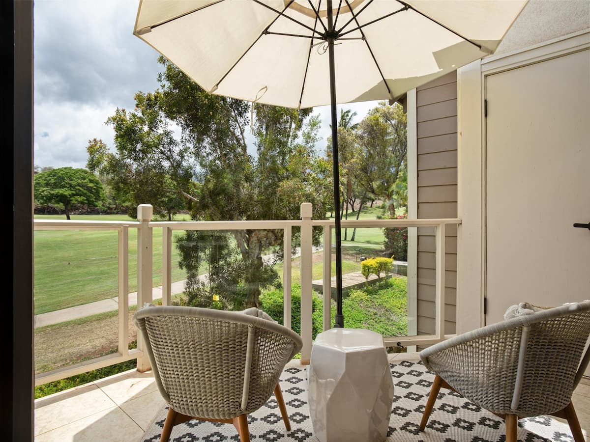 Condo in Kihei · ★4.75 · 1 bedroom · 2 beds · 2 baths - Photo 2