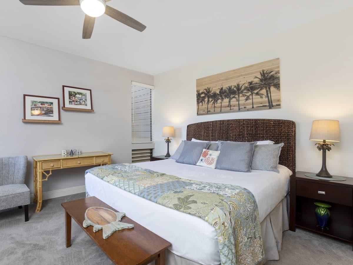 Condo in Kihei · ★4.86 · 2 bedrooms · 4 beds · 2 private baths - Photo 2