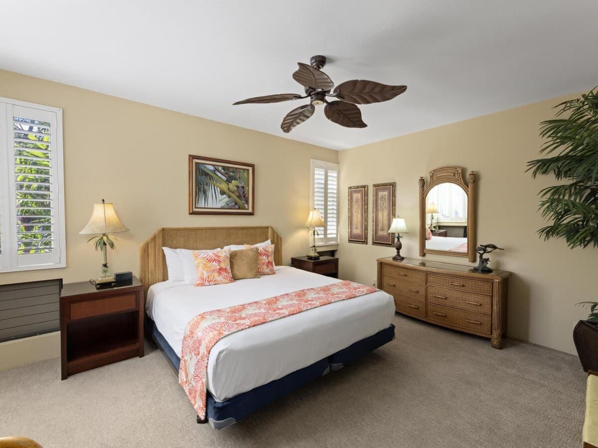 Condo in Kihei · ★5.0 · 2 bedrooms · 3 beds · 2 private baths - Photo 5