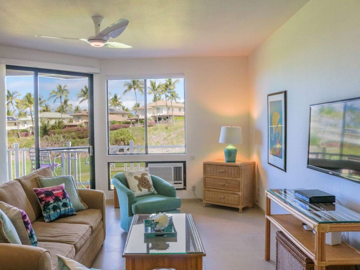Condo in Kihei · ★5.0 · 1 bedroom · 2 beds · 2 baths - Photo 1