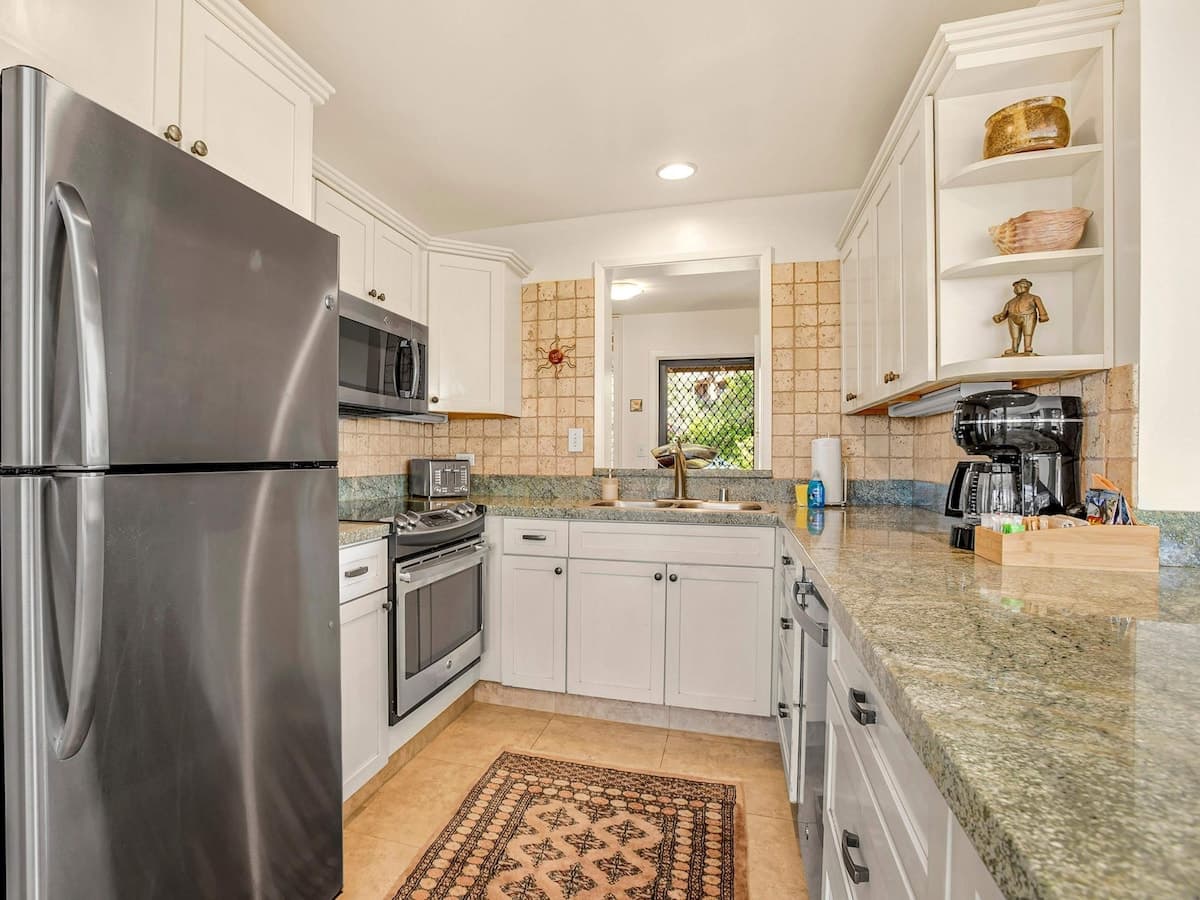 Pristine Elevated Ocean Views - Ekahi 22F - Photo 4