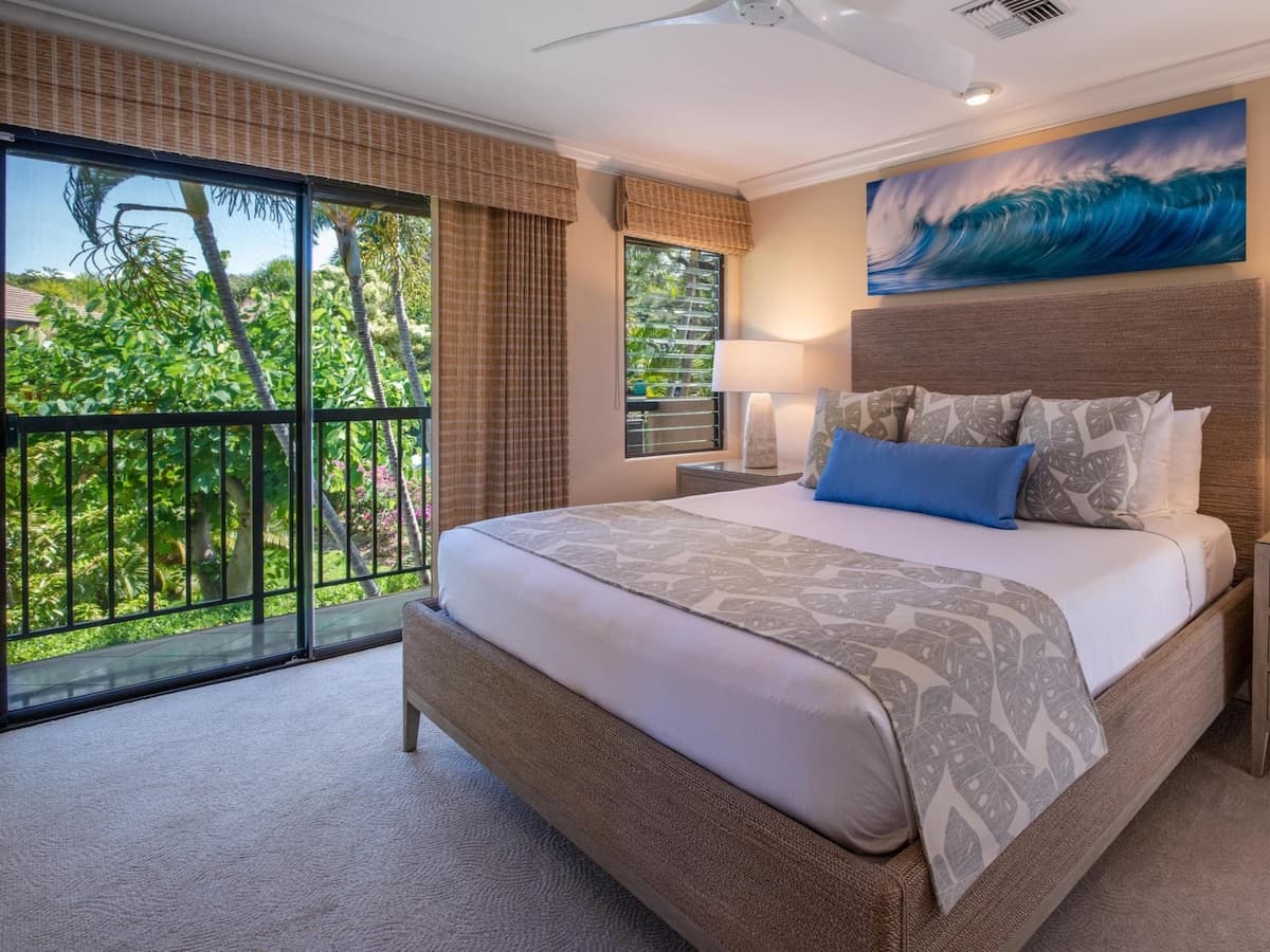 Condo in Kihei · ★4.83 · 1 bedroom · 2 beds · 1 bath - Photo 5