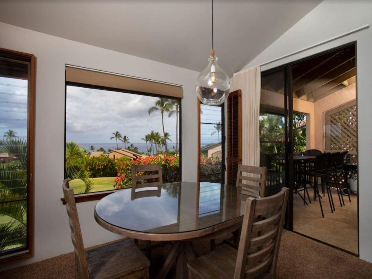 Condo in Kihei · ★4.9 · 2 bedrooms · 4 beds · 2 baths - Photo 5