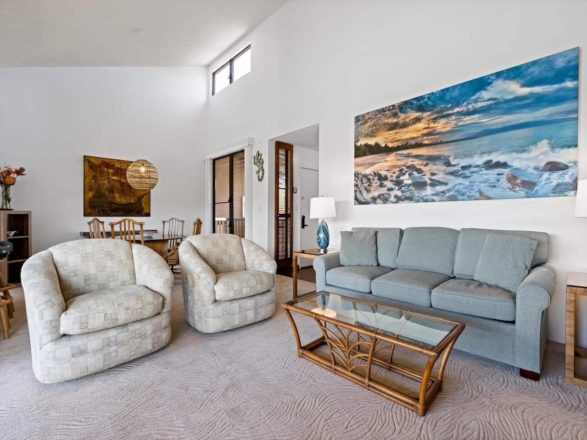 Condo in Kihei · ★4.71 · 1 bedroom · 2 beds · 1 bath - Photo 2