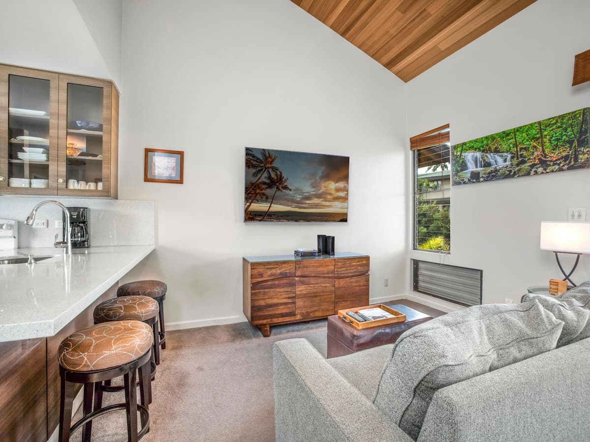 Condo in Kihei · ★5.0 · Studio · 1 bed · 1 bath - Photo 5