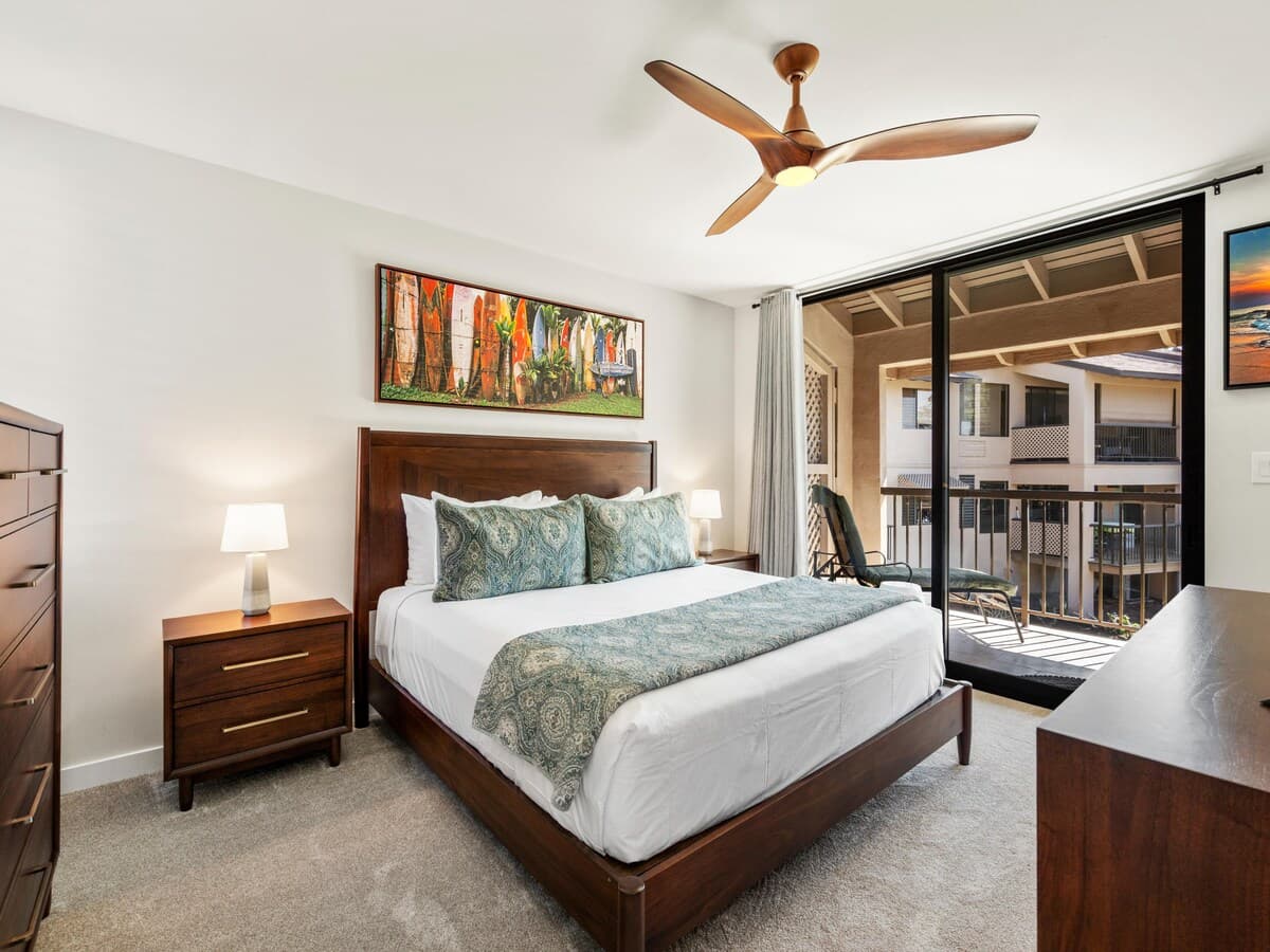 Condo in Kihei · ★4.8 · 1 bedroom · 2 beds · 2 baths - Photo 5