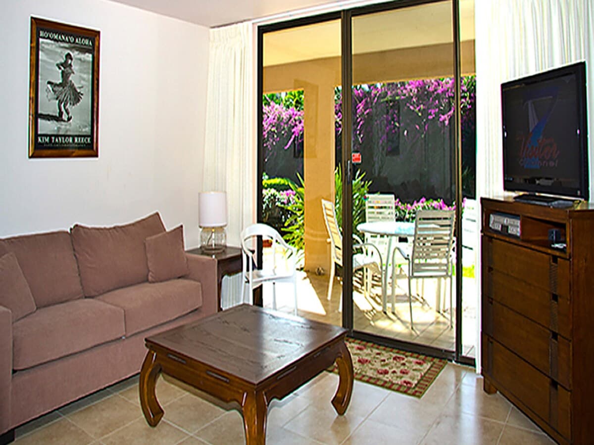 Condo in Kihei · ★4.83 · 1 bedroom · 2 beds · 2 baths - Photo 4