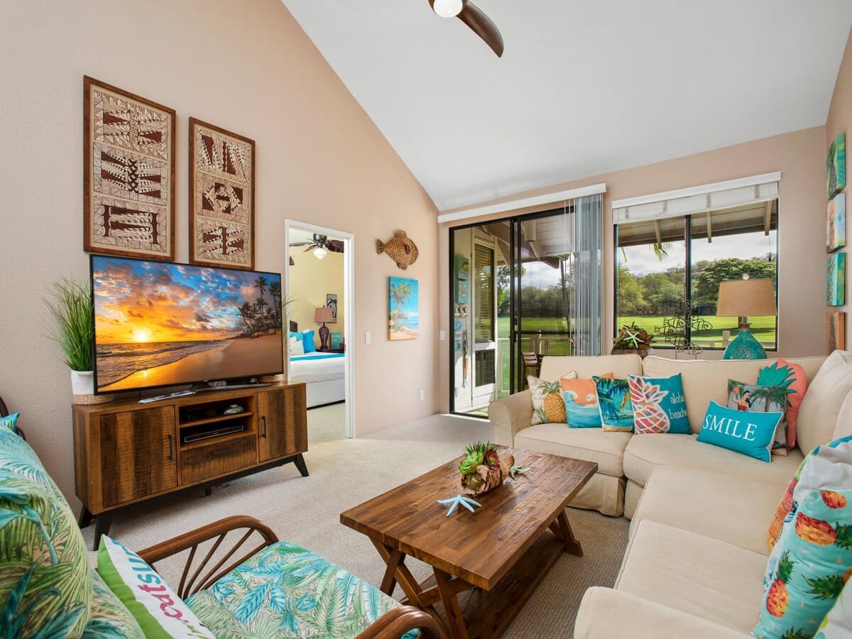 Condo in Kihei · ★4.5 · 2 bedrooms · 3 beds · 2 baths - Photo 2