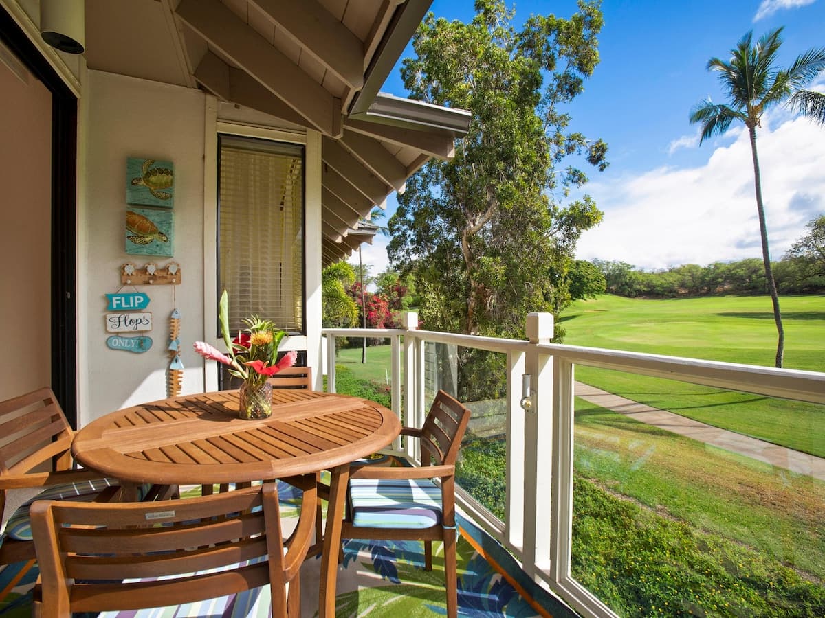 Condo in Kihei · ★4.5 · 2 bedrooms · 3 beds · 2 baths - Photo 1