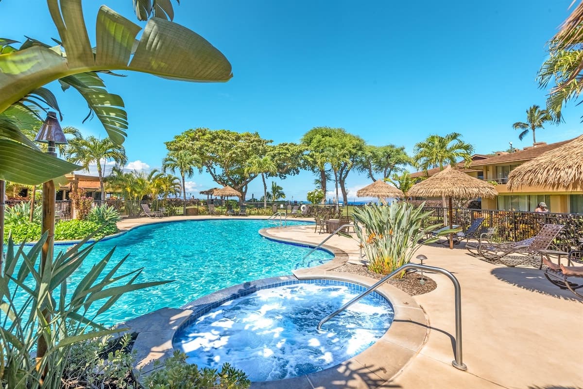 Condo in Lahaina · ★5.0 · Studio · 2 beds · 1 private bath - Photo 5
