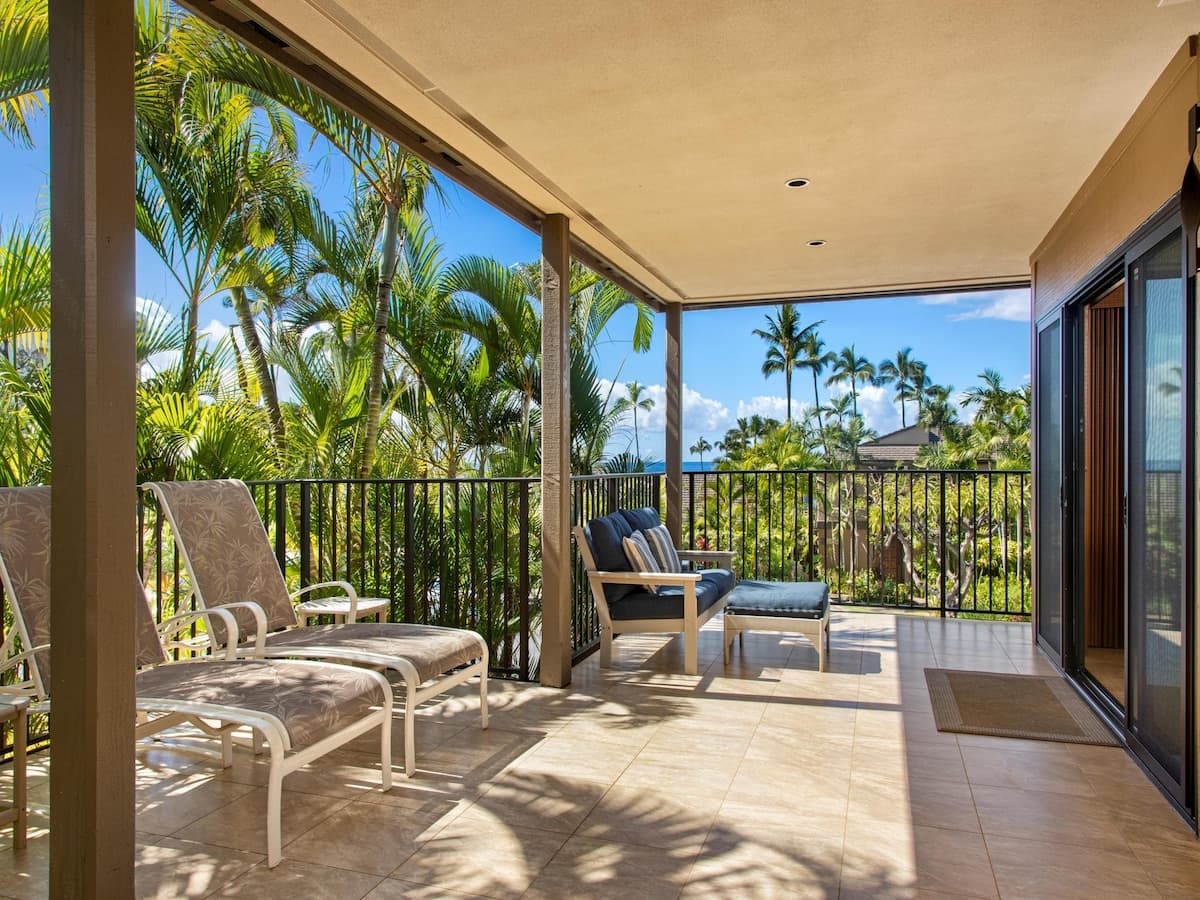 Condo in Wailea · ★5.0 · 2 bedrooms · 3 beds · 2 baths - Photo 3