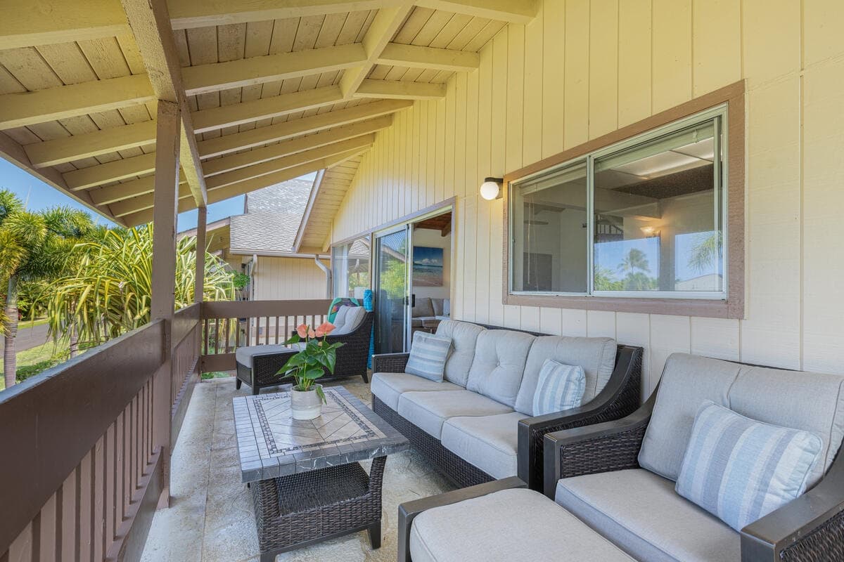 Hale Ohana Ho’omaka by Gather: Pool & Ocean Views - Photo 4