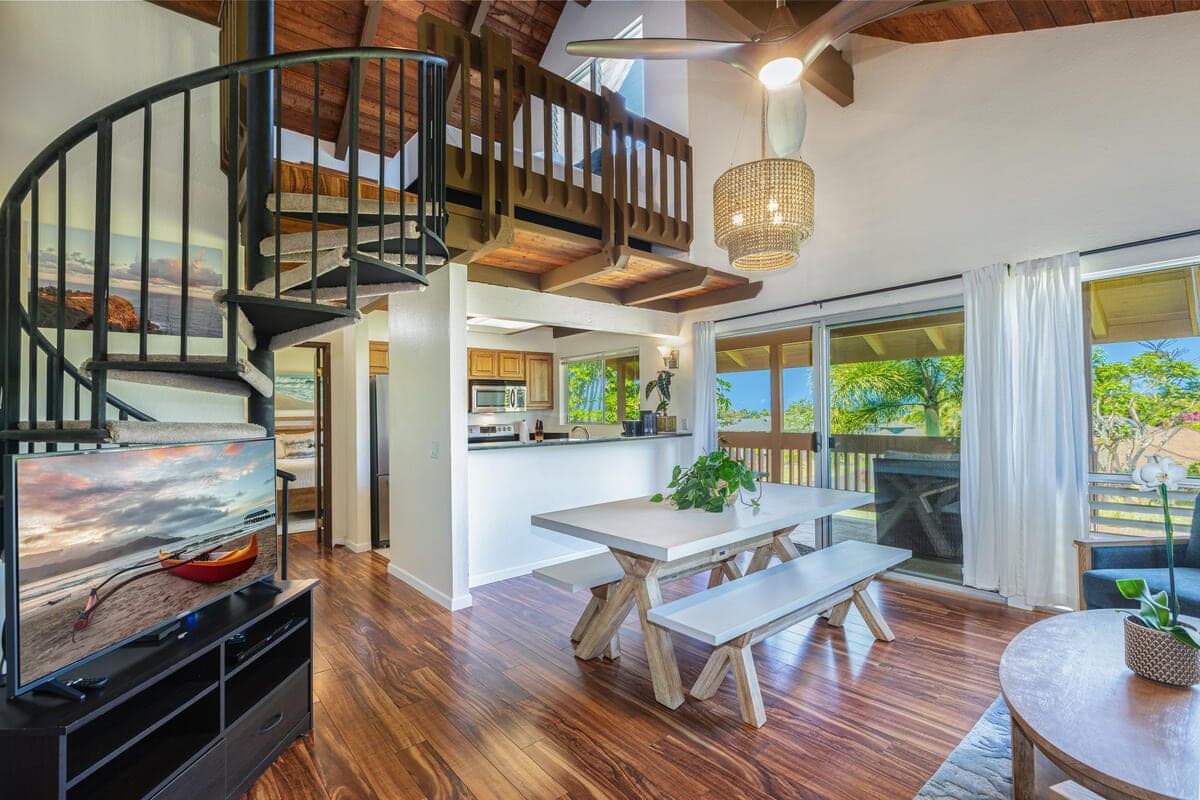 Hale Ohana Ho’omaka by Gather: Pool & Ocean Views - Photo 2