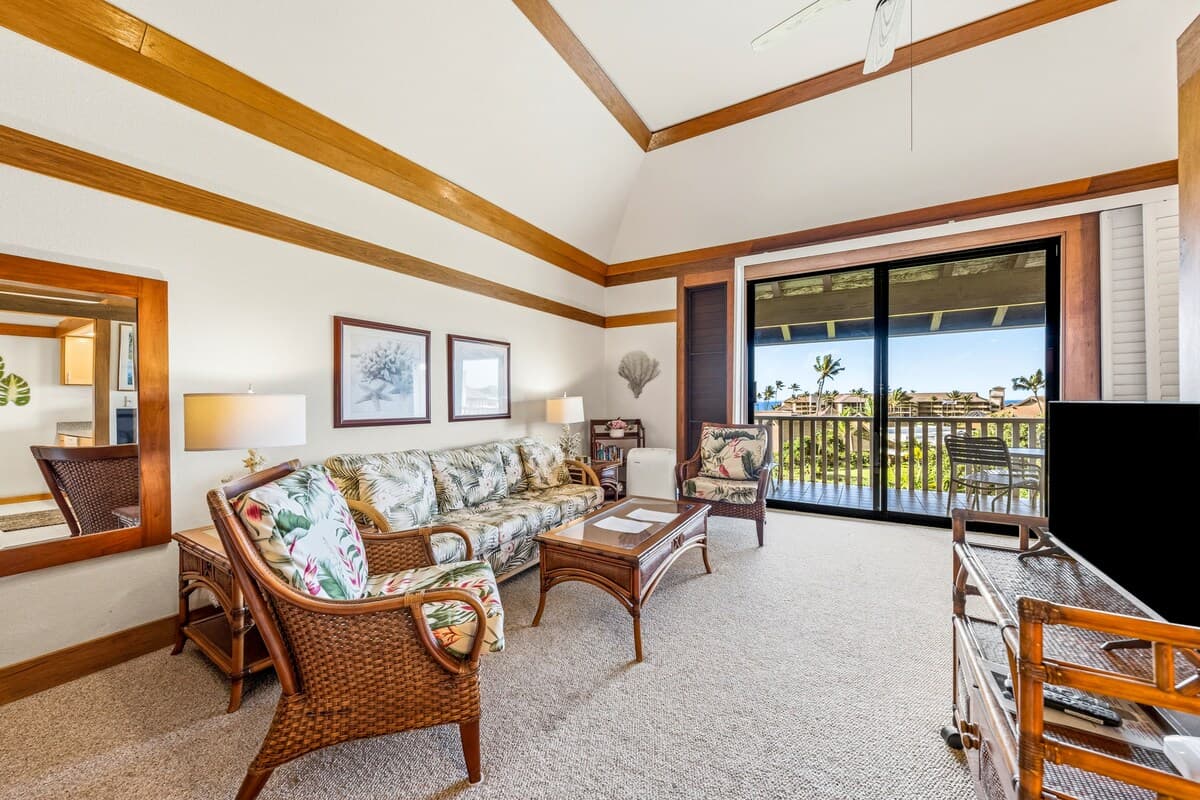 Condo in Koloa · ★4.95 · 1 bedroom · 2 beds · 1 private bath - Photo 3