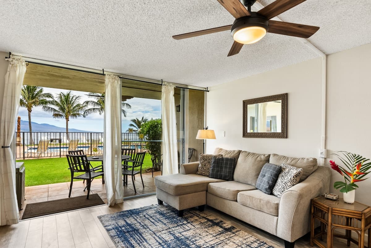 Condo in Wailuku · ★5.0 · 2 bedrooms · 3 beds · 2 baths - Photo 4