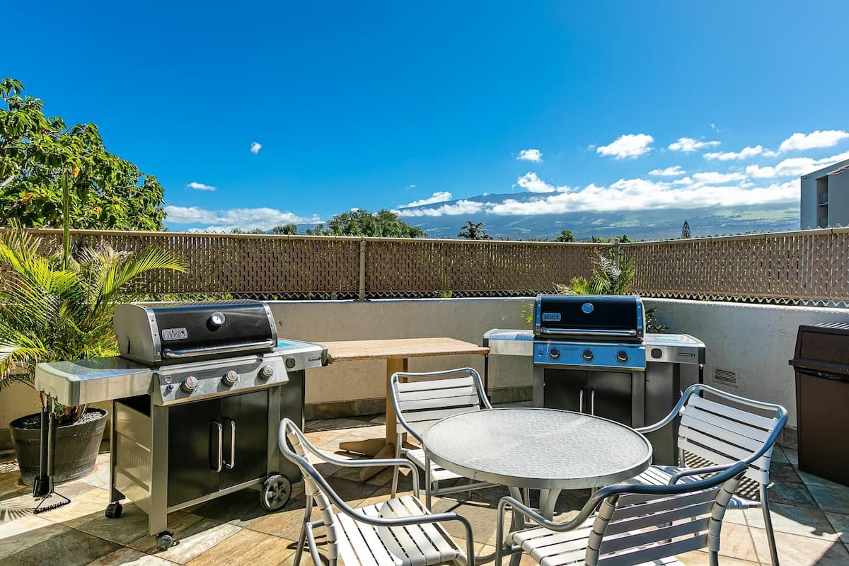 Condo in Kihei · ★4.78 · 1 bedroom · 2 beds · 1 bath - Photo 5