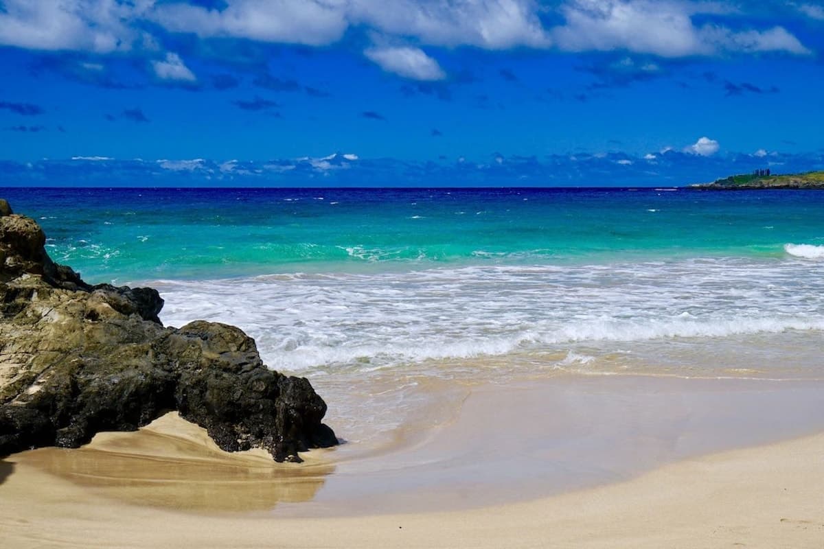 Condo in Lahaina · ★5.0 · 1 bedroom · 1 bed · 1 bath - Photo 1