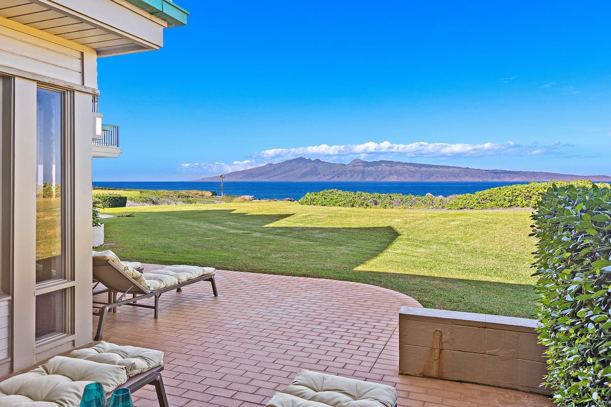 Condo in Lahaina · ★5.0 · 1 bedroom · 1 bed · 1 bath - Photo 3