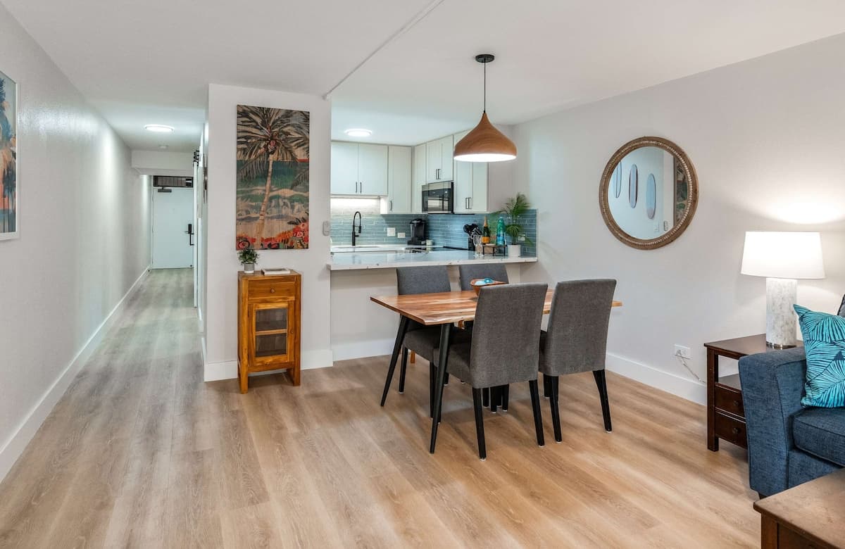 Condo in Kihei · ★4.86 · 1 bedroom · 2 beds · 2 private baths - Photo 3
