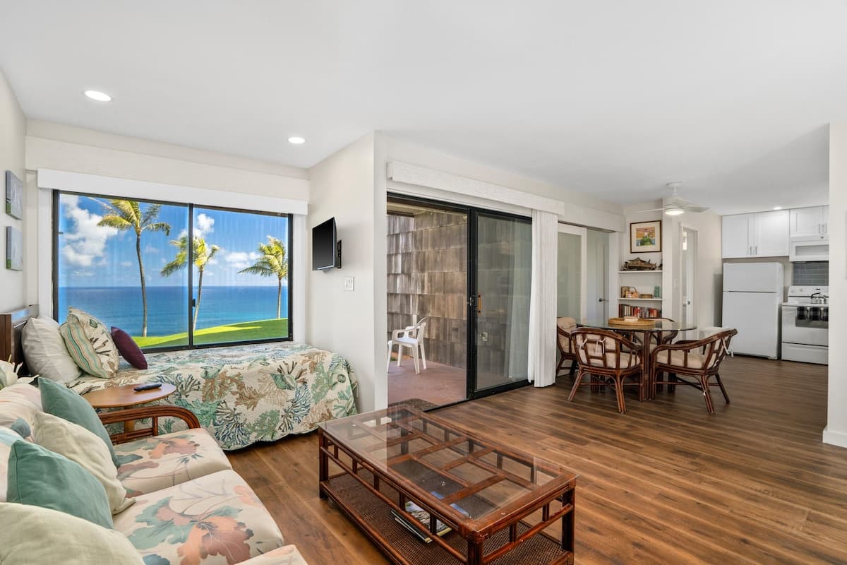 Remodeled Ground Floor Ocean Views at Sealodge J5 - Photo 1
