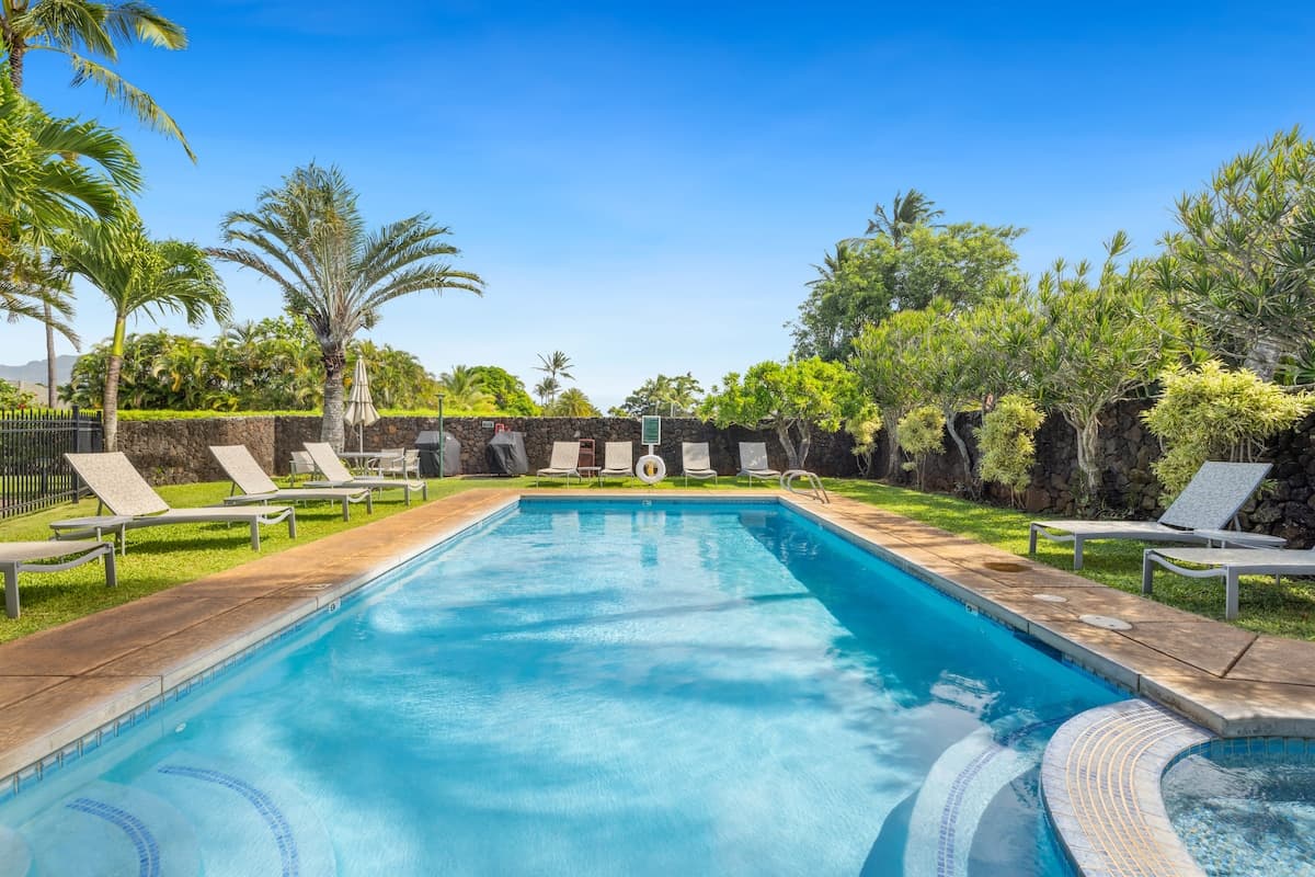 Condo in Koloa · ★5.0 · 3 bedrooms · 4 beds · 3 baths - Photo 3