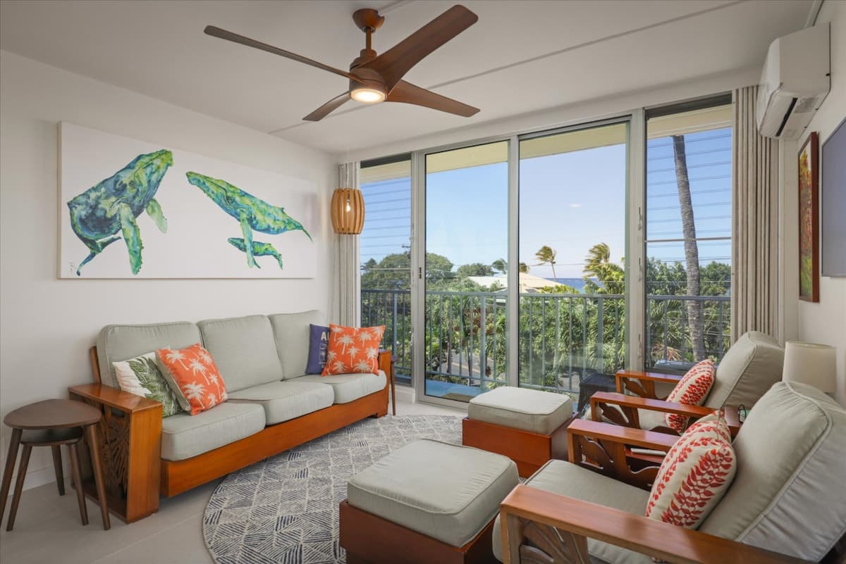 Condo in Waimea · ★5.0 · 3 bedrooms · 4 beds · 3 baths - Photo 1