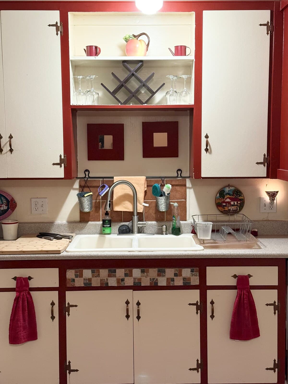 Cozy Midtown Cottage Near Trails & Lake, CYH0822 - Photo 2