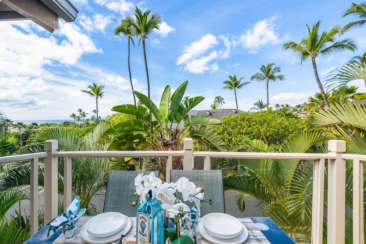 Condo in Kihei · ★4.92 · 2 bedrooms · 3 beds · 2 baths - Photo 1