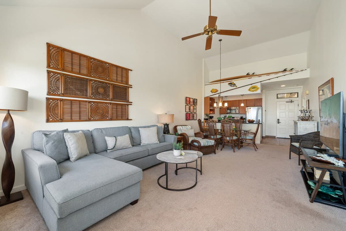 Condo in Kihei · ★4.92 · 2 bedrooms · 3 beds · 2 baths - Photo 2