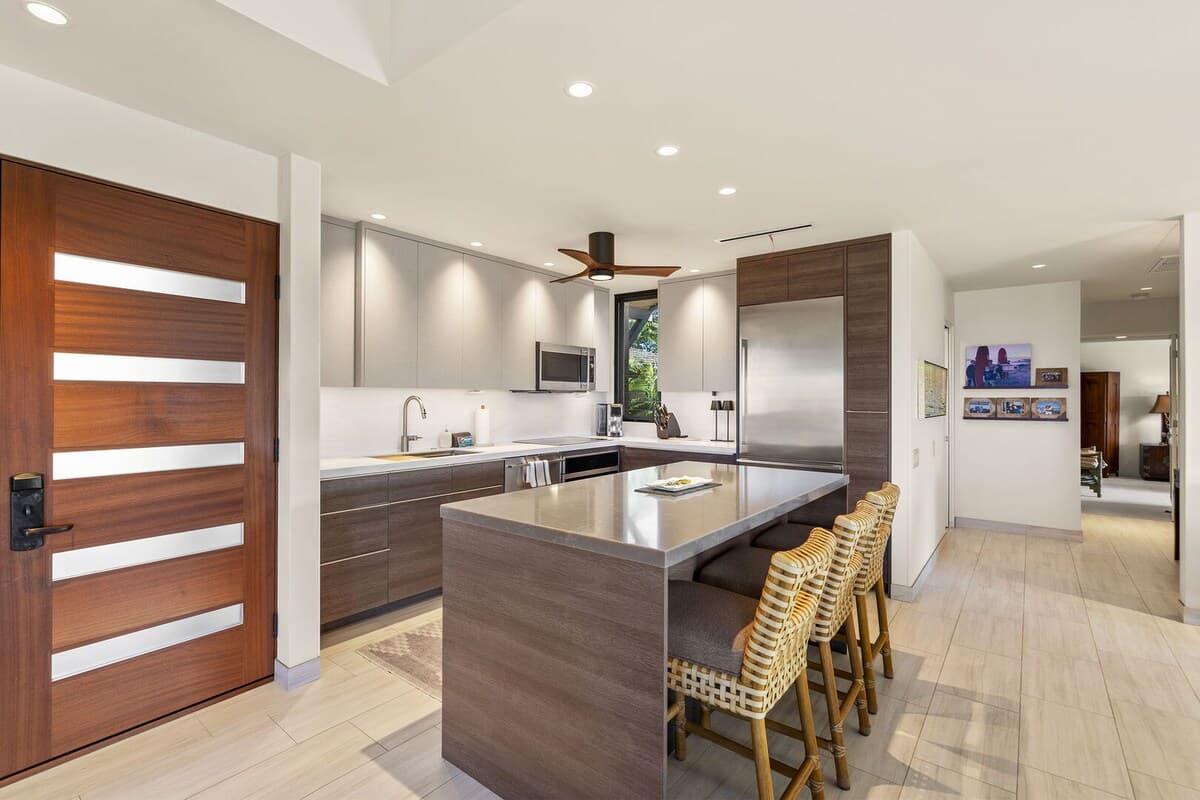 Condo in Kihei · ★4.5 · 1 bedroom · 1 bed · 2 baths - Photo 3