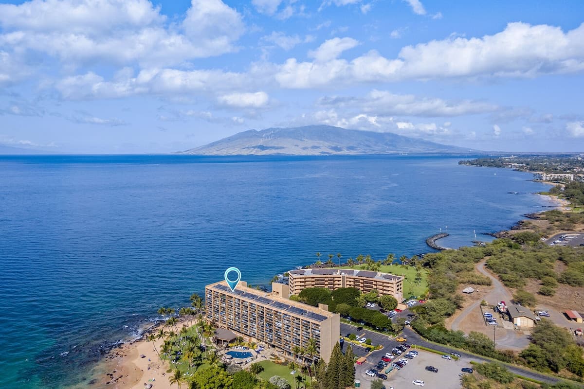 Condo in Kihei · ★5.0 · 2 bedrooms · 3 beds · 2 baths - Photo 4