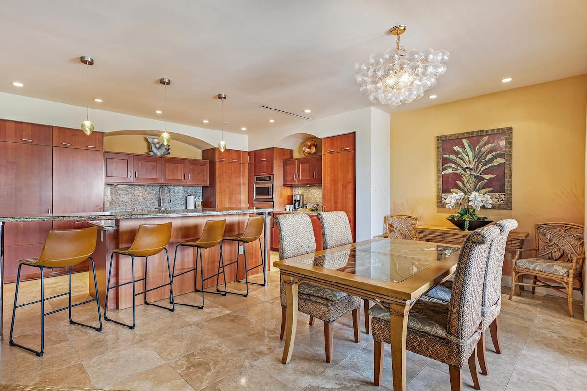 Condo in Kihei · ★5.0 · 2 bedrooms · 4 beds · 2 baths - Photo 5