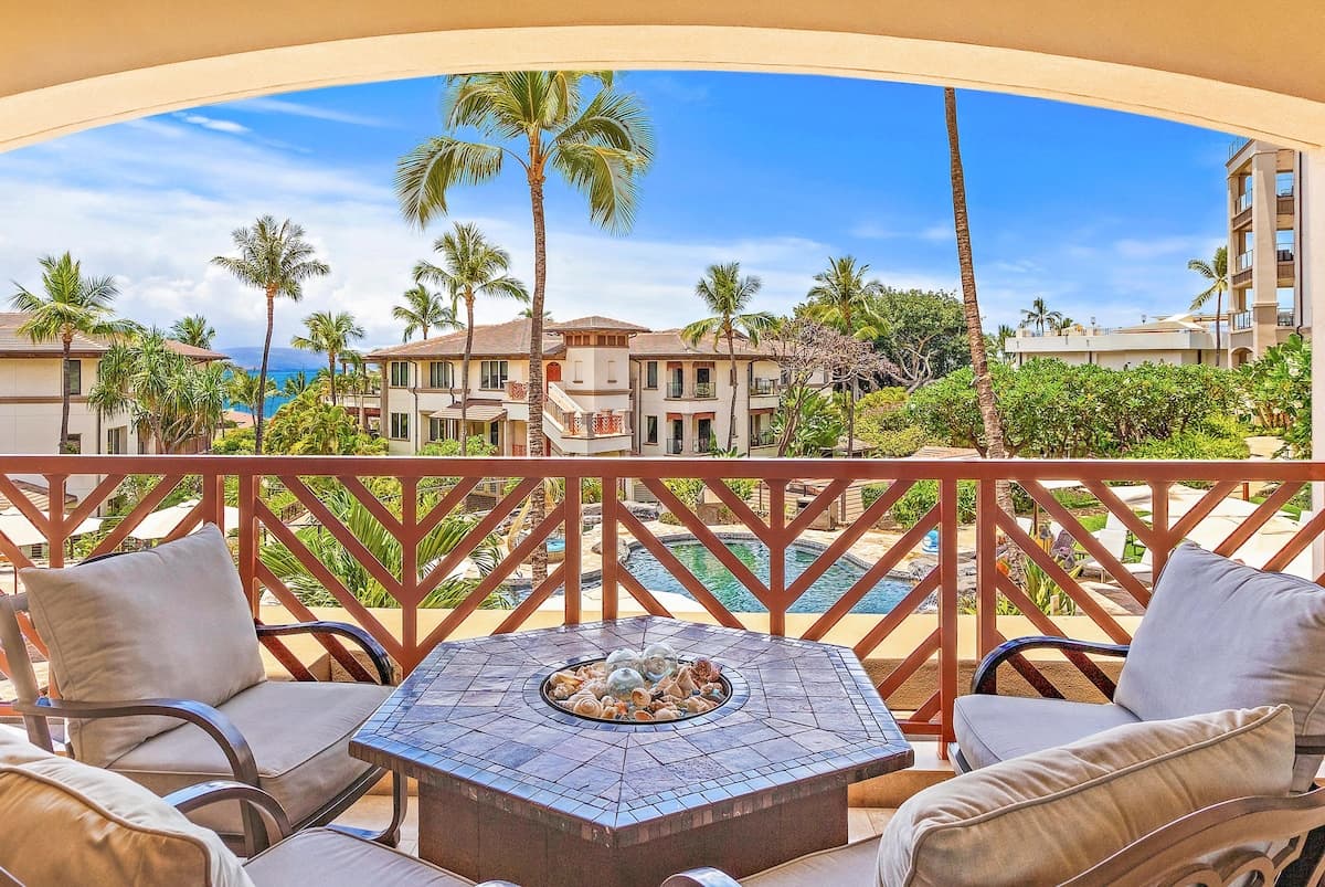 Condo in Kihei · ★5.0 · 2 bedrooms · 4 beds · 2 baths - Photo 1