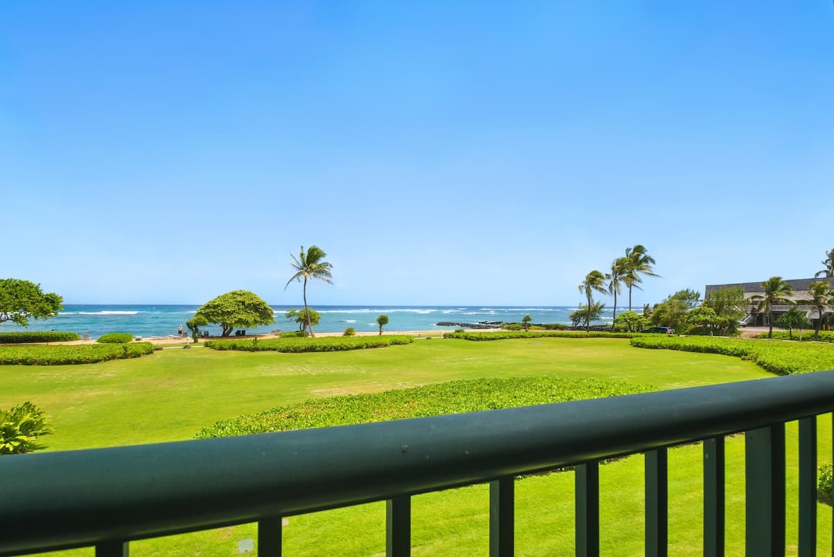 Condo in Kapaa · ★4.91 · 2 bedrooms · 3 beds · 3 baths - Photo 1