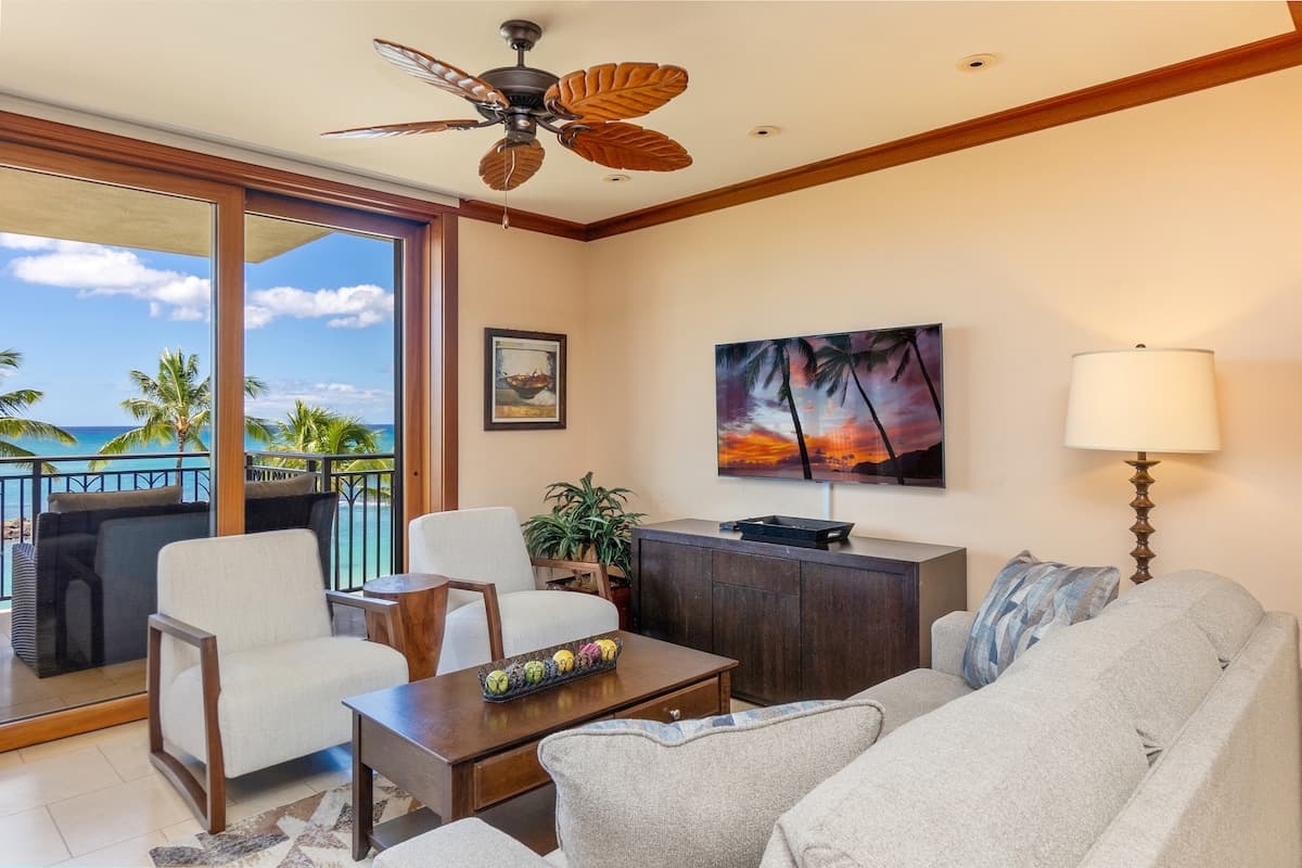 Brand New - Direct Ocean Front Beach Villas Resort - Photo 5