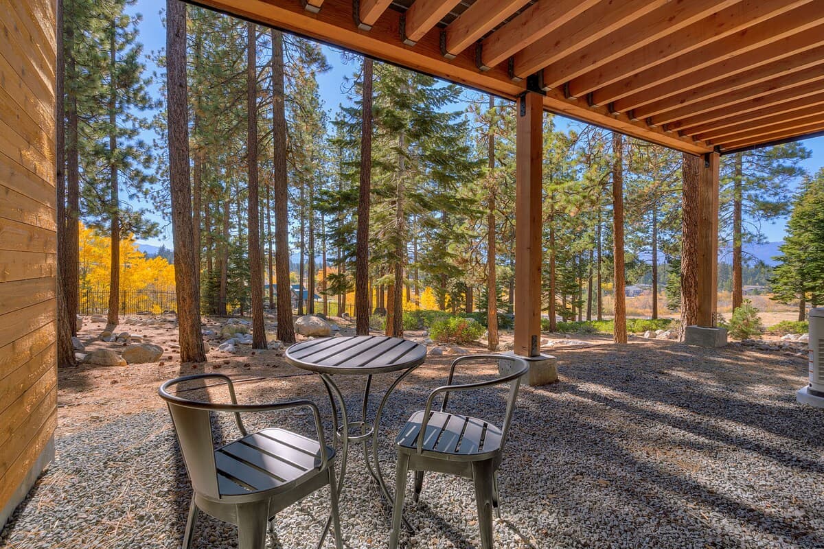 Home in Zephyr Cove · ★4.83 · 3 bedrooms · 4 beds · 4 private baths - Photo 5